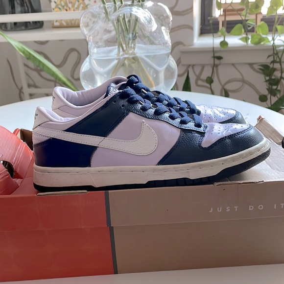 2004 WMNS Nike Dunk Low ‘Doll’ Size 7.5 - Picture 3 of 9